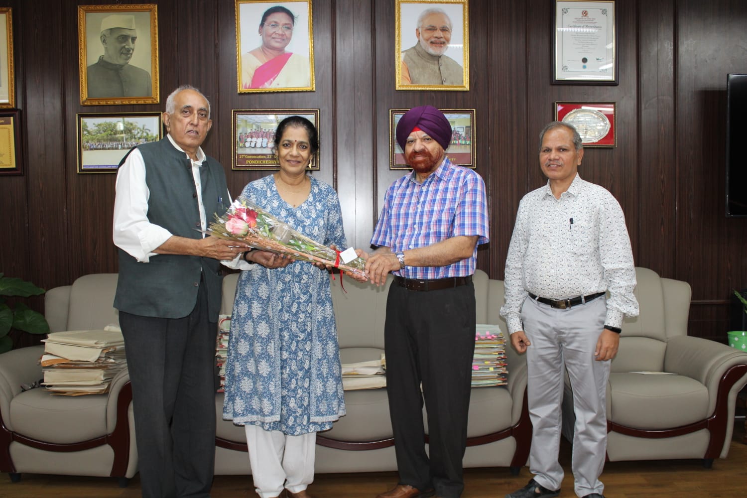 Prof. (Dr.) Virander S. Chauhan (Rhodes Scholar), Former Chairman of UGC and NAAC, met Vice-Chancellor Prof. Gurmeet Singh, at his office during his visit to Pondicherry University on 05.03.2023, for delivering lecture on “Social Responsibility of Science and Higher Education”